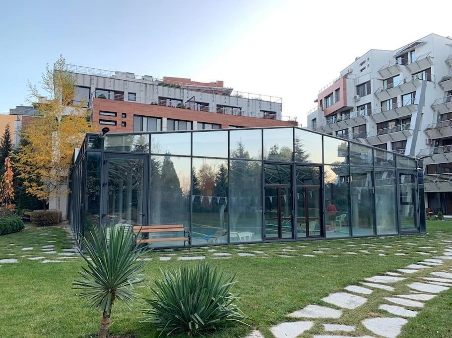 Slivercity Next To Paradise Mall Sofia Exterior photo