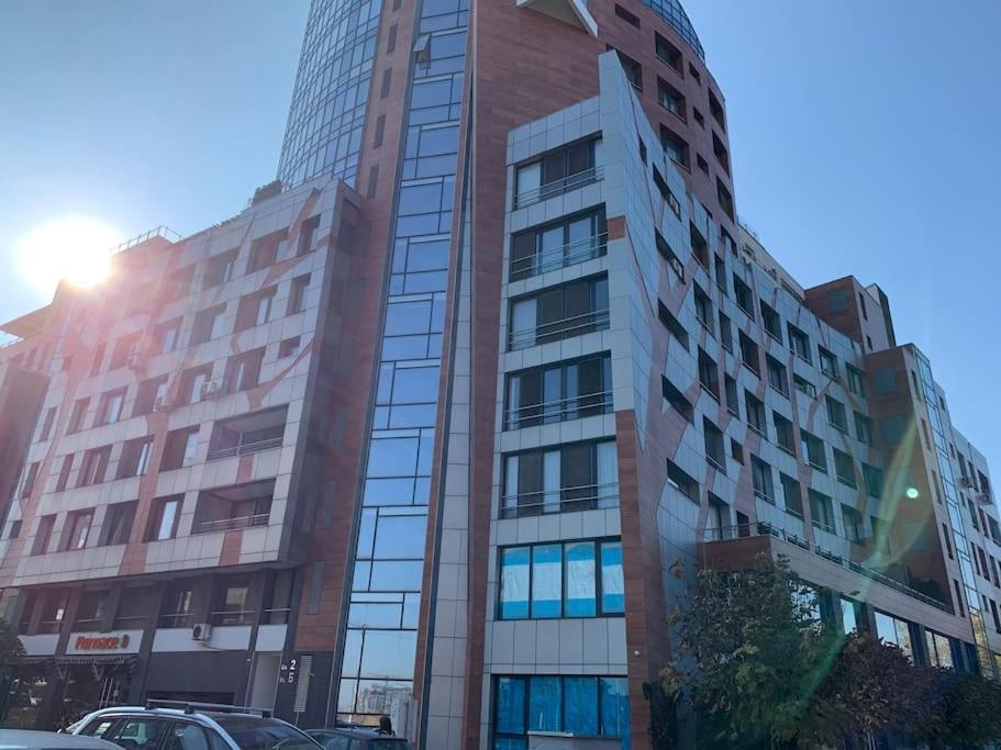 Slivercity Next To Paradise Mall Sofia Exterior photo